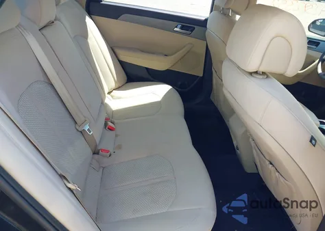 2017 Hyundai Sonata Se z USA, uszkodzony, nr VIN 5NPE24AF0HH445024